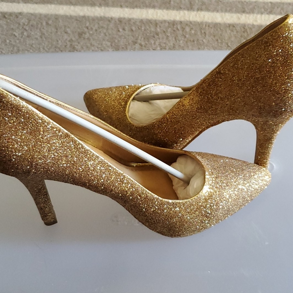 Gold Glittering Stilettos